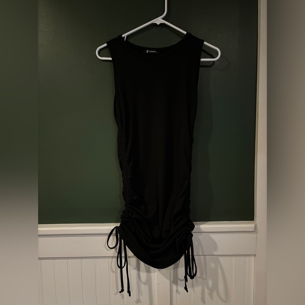 Elegant Black Sleeveless Top